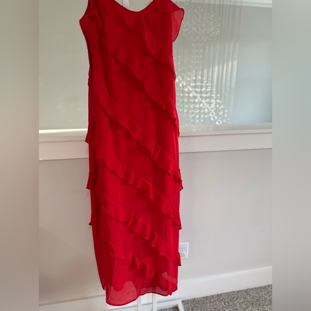 Commense Elegant Red Ruffle Dress - Picture 5 of 8